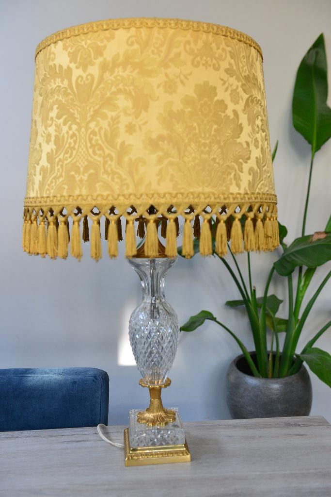 PRACHTIGE KRISTALLEN LAMP Gouden Kap en Goudkleurig, Verzenden, Zo goed als nieuw, E27 (groot), Led-lamp