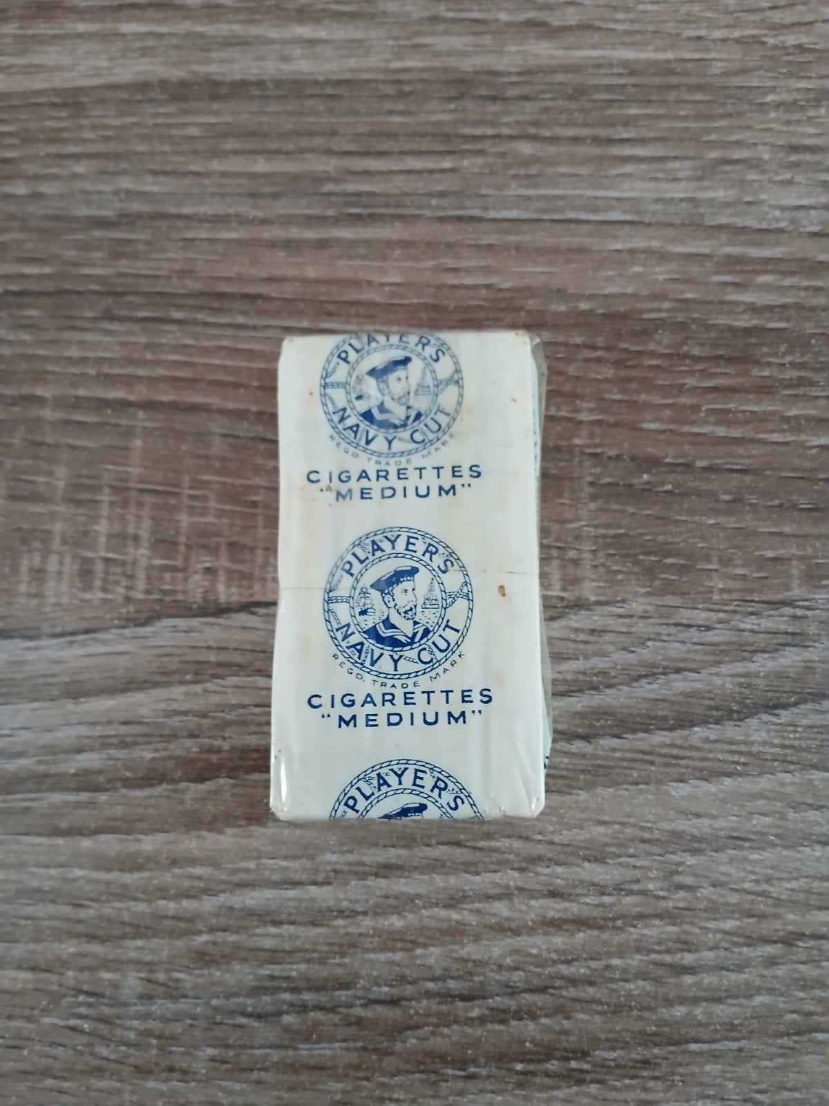 Vintage Player's Navy Cut Sigarettenpakje vol en geseald, Ophalen of Verzenden, Gebruikt, Tabaksdoos of Verpakking