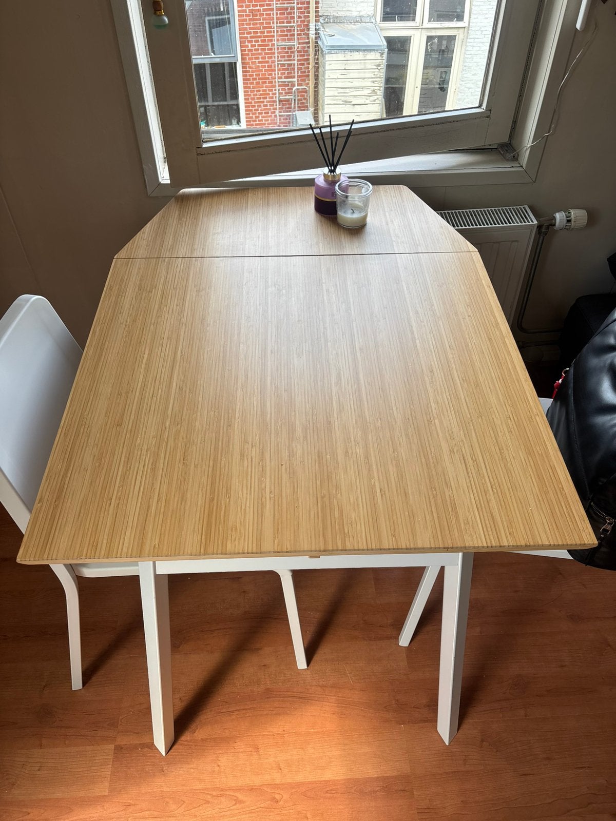 Uitschuifbare eettafel met bamboe blad, Huis en Inrichting, Tafels | Eettafels, Ophalen, Gebruikt, 100 tot 150 cm, 50 tot 100 cm