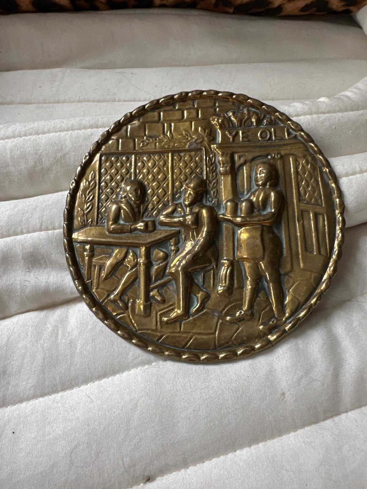 Vintage Koperen Plaquette "Ye Olde" Pub Scène, Ophalen, Koper