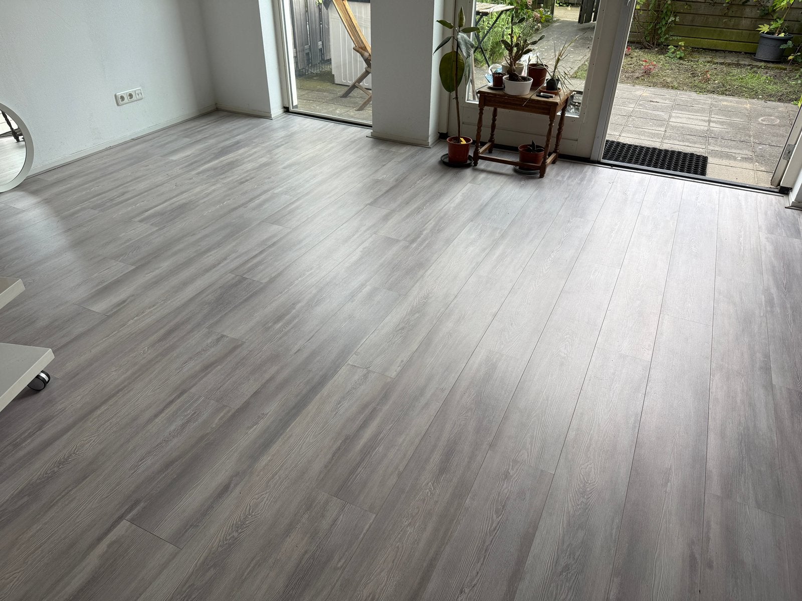 Laminaatvloer ca. 45 m² - Lichtgrijs houtlook, Ophalen, Gebruikt, 25 tot 50 m², Grijs