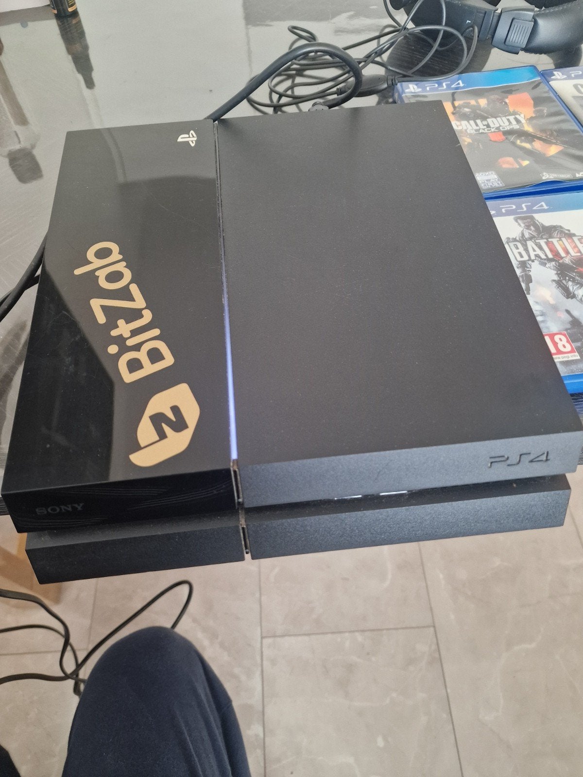 PS4 met 1 controller, headset en 8 games, Ophalen, Met 1 controller, Original, 500 GB