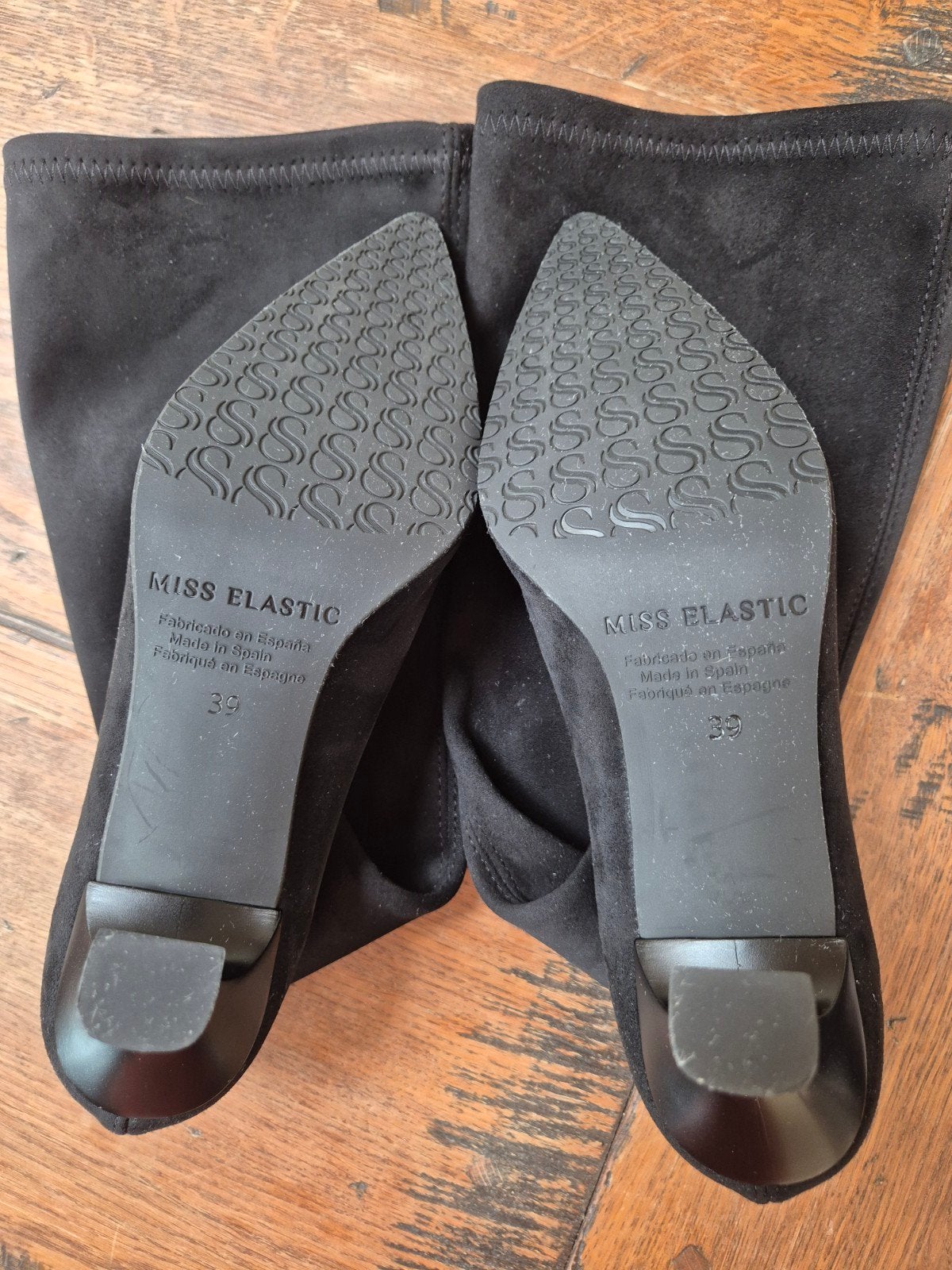 Zwarte superstretch suède look laarzen maat 39 als nieuw!, Hoge laarzen, Zwart, Miss Elastic, Ophalen of Verzenden