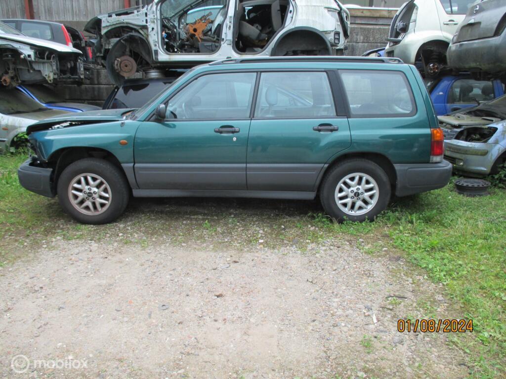 Onderdelen Subaru Forester 2.0 AWD '00 Automaat, Subaru, Gebruikt, Subaru