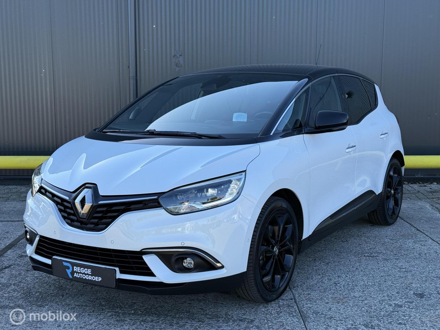 Renault Scenic 1.3 TCe Black Edition PANORAMADAK | BOMVOL, Auto's, Gebruikt, 4 cilinders, Wit, 1330 cc