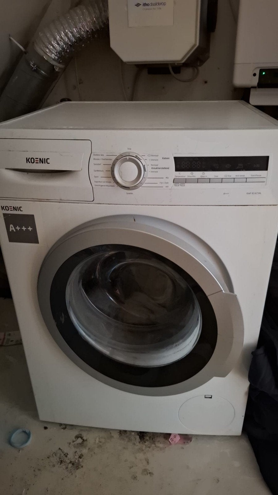 koenic wasmachine, Ophalen, Gebruikt, 1200 tot 1600 toeren, 85 tot 90 cm