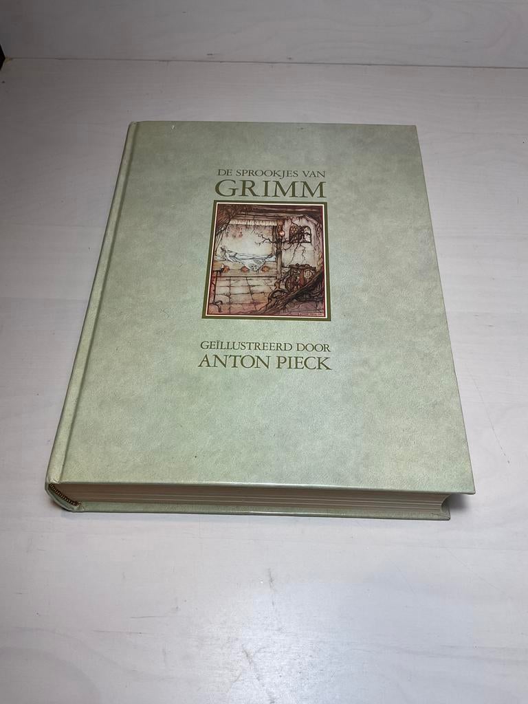 Grimm volledige uitgave, Boeken, Ophalen of Verzenden, Gelezen