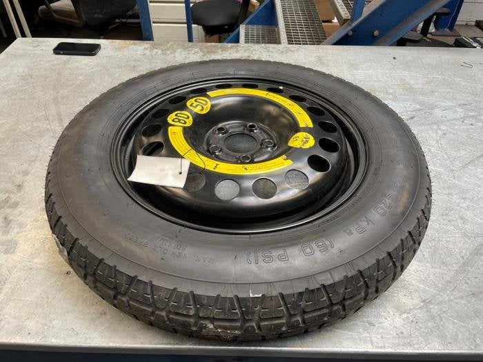 Reservewiel van een Mercedes ML-Klasse, Auto-onderdelen, Gebruikt, Velg(en), -, -