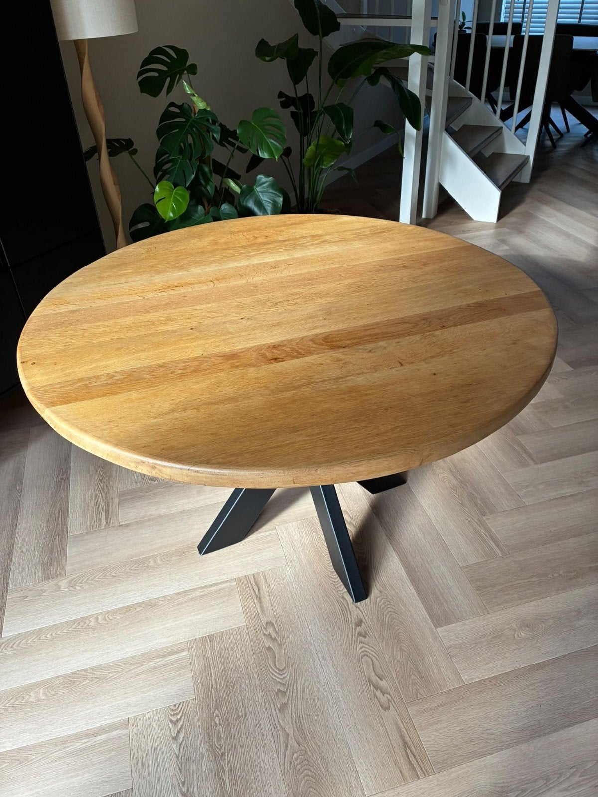 Ronde eettafel 120cm met eikenhouten blad