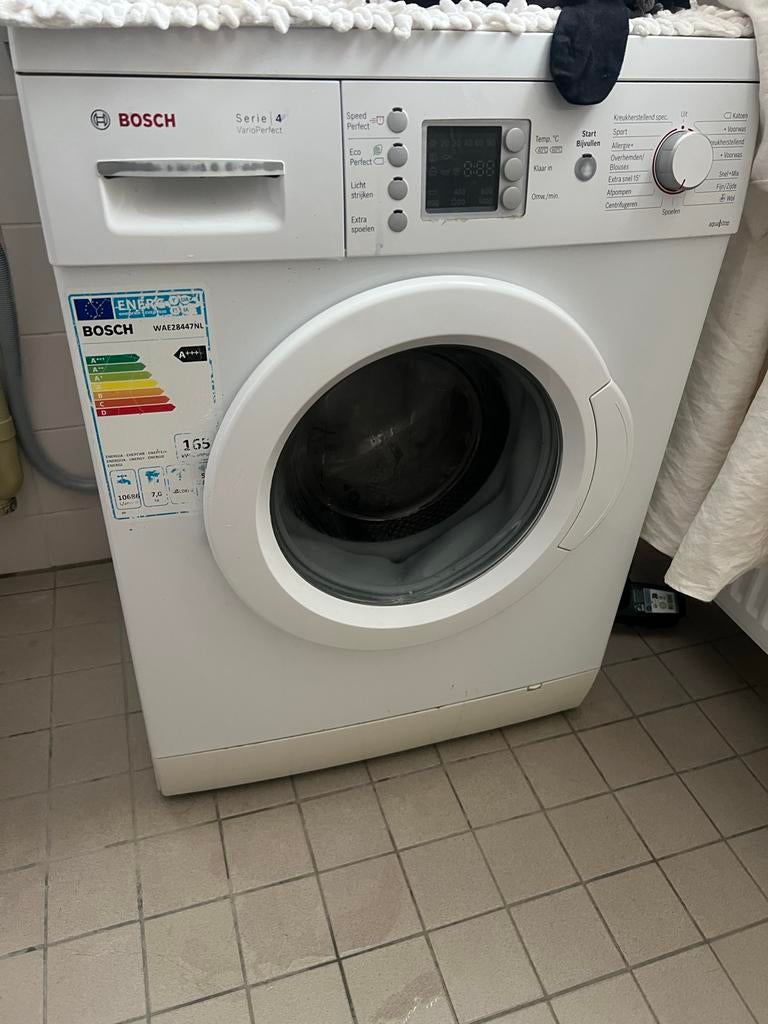 (ZSM WEG) Bosch Serie 4 Varioperfect WAE28447NL Wasmachine, Ophalen, Gebruikt, 85 tot 90 cm, 1200 tot 1600 toeren