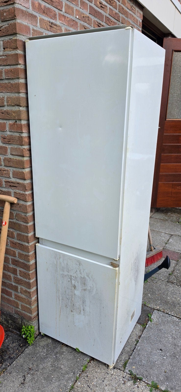 Oude koelvriescombinatie - werkt niet - gratis af te halen, 200 liter of meer, Ophalen, Met aparte vriezer, 160 cm of meer