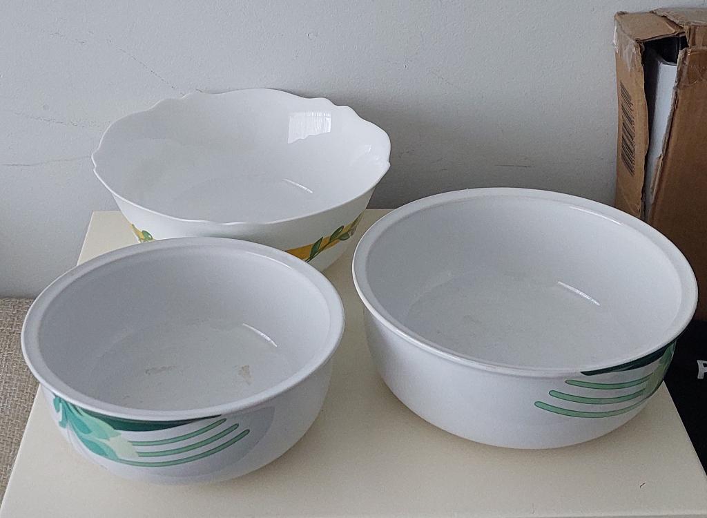 3 Schalen gebruikt , 2 meeneem bakjes zgan, Ophalen, Overige materialen, Overige stijlen, Schaal of Schalen