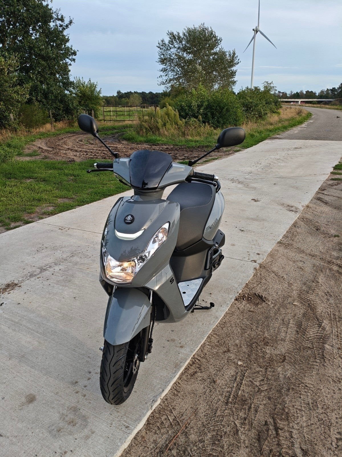 Peugeot Kisbee GT ( Ruilen evt ), Ophalen, Overige modellen, Maximaal 45 km/u, Zo goed als nieuw