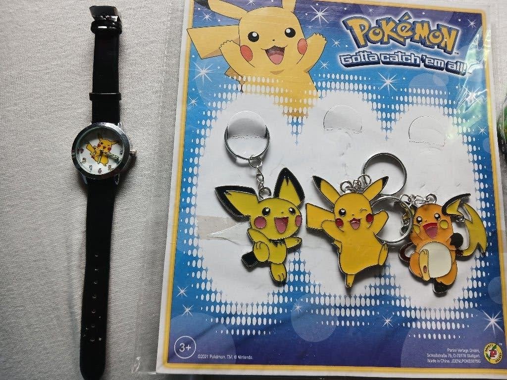 Pikachu (Pokémon) horloge en sleutelhangers, Ophalen, Zo goed als nieuw