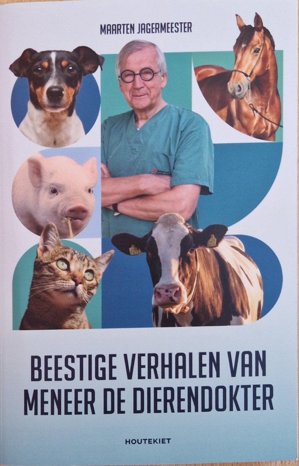 Beestige Verhalen Meneer de Dierendokter - Maarten Jagerm, Boeken, Ophalen of Verzenden, Zo goed als nieuw, Honden, Maarten Jagermeester