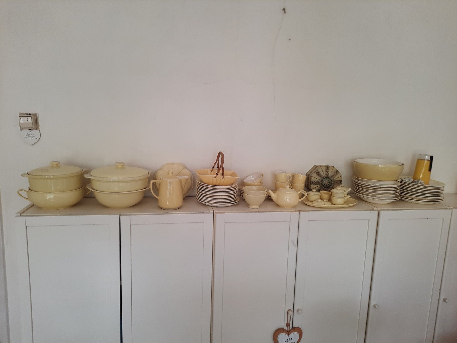 Pastel Petrus Regout Servies Maastrichts aardewerk Sphinx, Antiek en Kunst, Ophalen