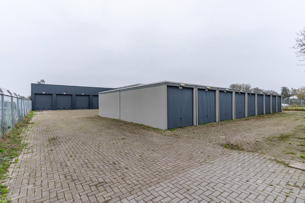 Garagebox / Opslagruimte Lands Welvaren 2 Holwerd
