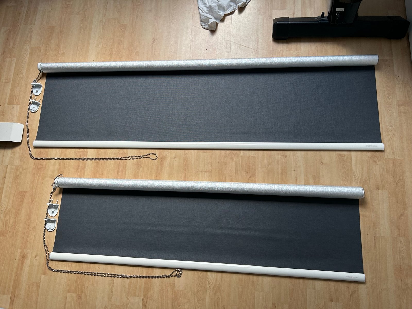 Verosol Rolgordijn (zonwerend/ zilverfolie) 156.5x149cm, Ophalen, Inclusief montageonderdelen, Overige merken, Zo goed als nieuw
