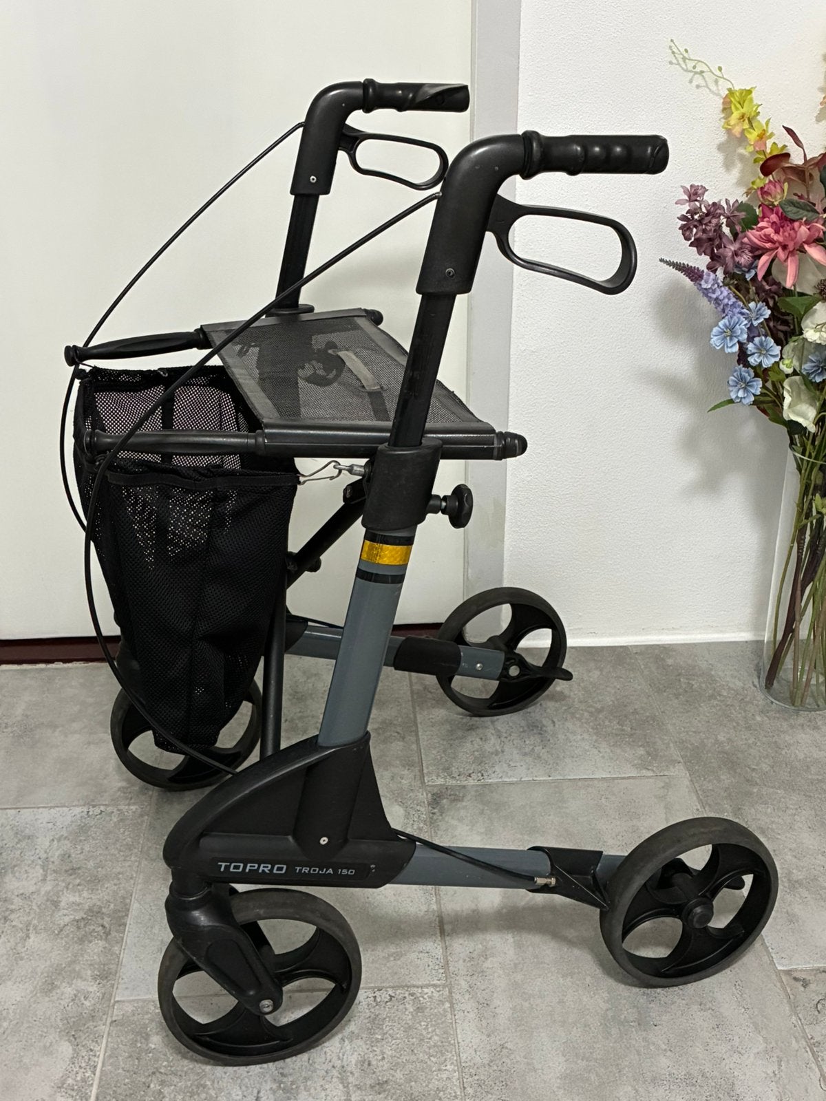Te koop Toprotroja Rollator, aluminium, vouwbare, Ophalen, Zo goed als nieuw