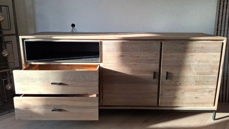 Dressoir / kast (acaciahout), Ophalen, Zo goed als nieuw, 25 tot 50 cm, 150 tot 200 cm