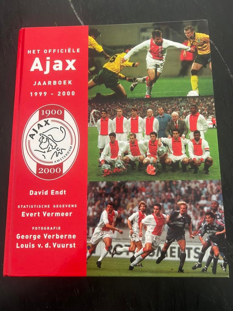 AJAX het officiële AJAX jaarboek 1999-2000, Verzamelen, Ophalen of Verzenden, Nieuw, Ajax, Boek of Tijdschrift