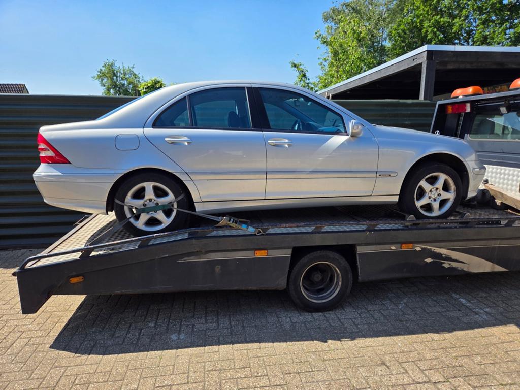 Onderdelen 2x Mercedes w203 C-Klasse, Marcsbenz486@gmail.com, Gebruikt, Mercedes-Benz, Ophalen of Verzenden