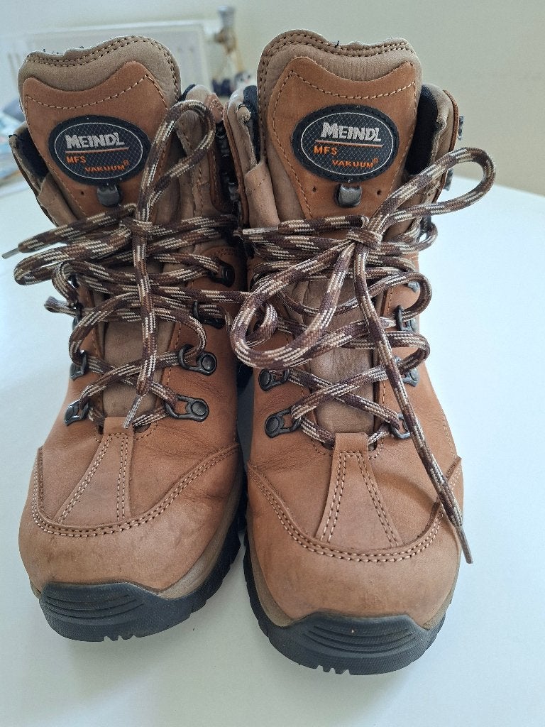 Meindl dames wandelschoenen maat 40 MFS Vakuum, Ophalen of Verzenden, Zo goed als nieuw, Schoenen