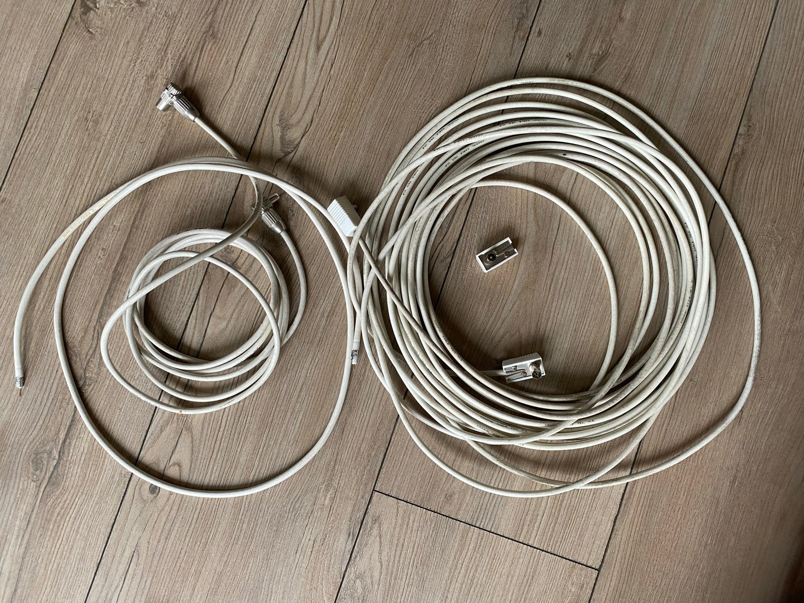 Set Coax Kabels - Diverse Lengtes en Connectoren, Audio, Tv en Foto, Audiokabels en Televisiekabels, Ophalen of Verzenden, Gebruikt