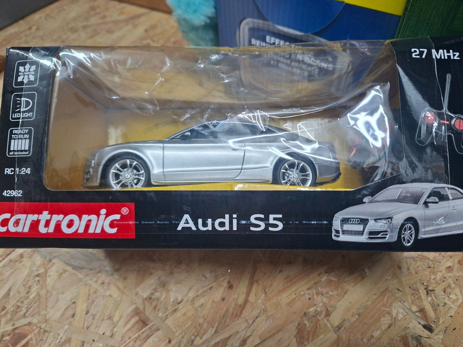 Nieuwe Cartronic Audi S5 RC auto - Schaal 1:24, Elektro, Nieuw, Ophalen of Verzenden, Auto onroad