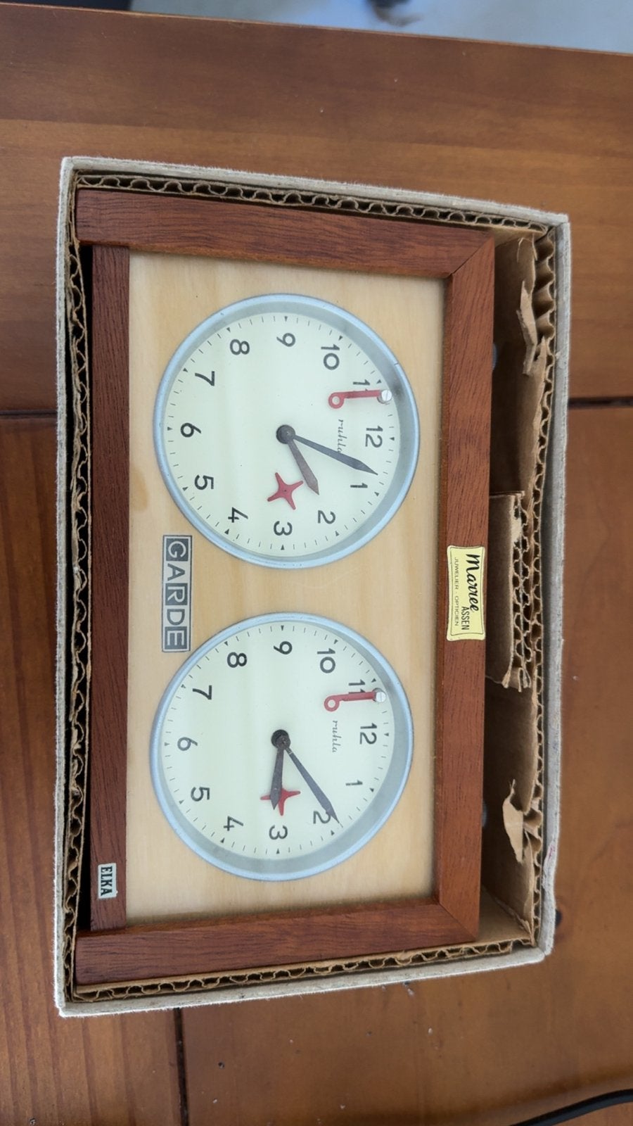 Vintage Garde Rühle schaakklok in originele doos, Antiek en Kunst, Ophalen of Verzenden