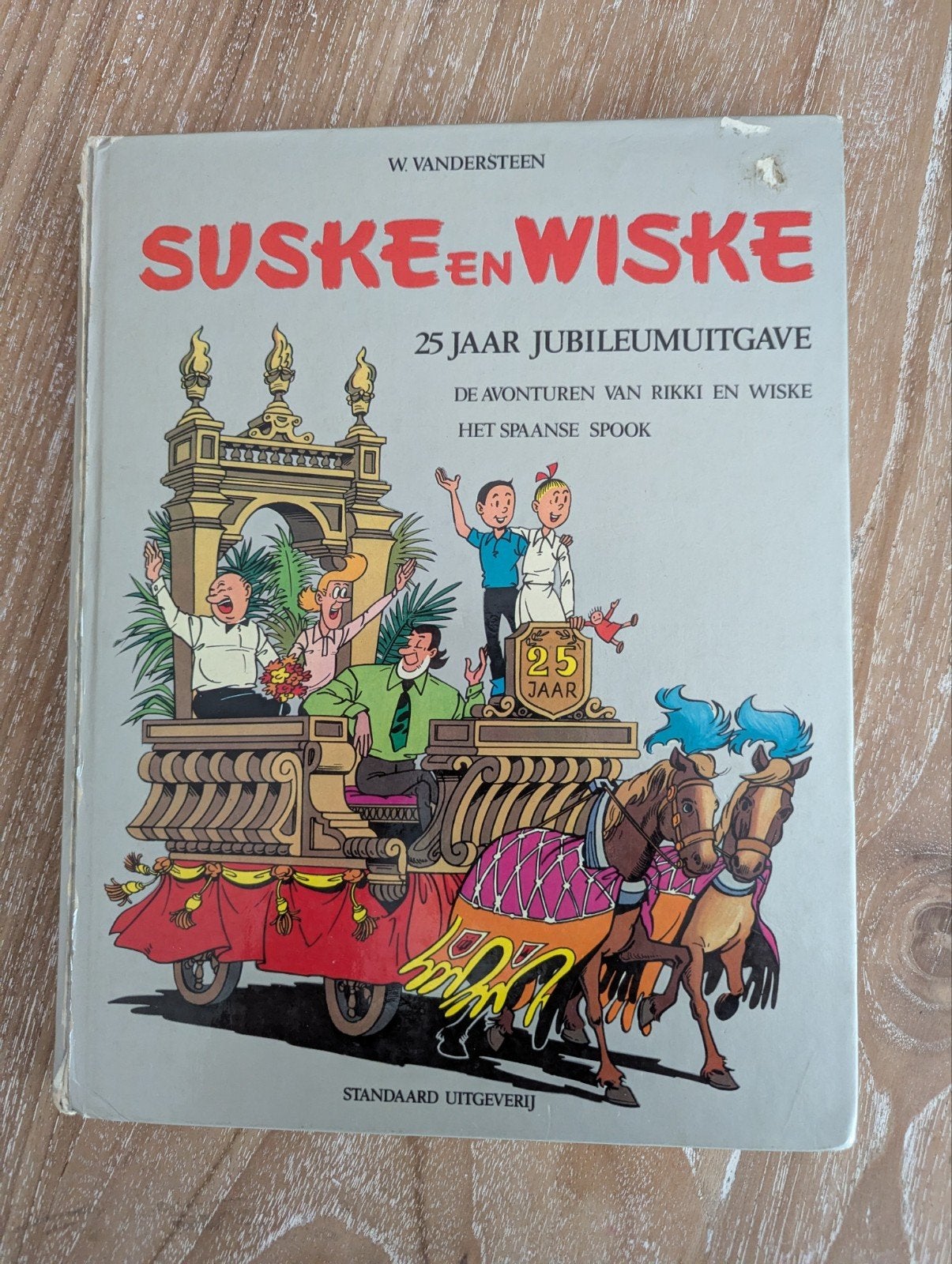 Suske en Wiske - 25 jaar jubileumuitgave, Boeken, Eén stripboek, Ophalen of Verzenden, Gelezen