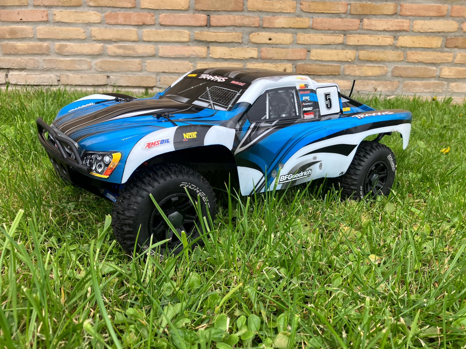 Traxxas Slash met Integy full options, Ophalen, Zo goed als nieuw, Auto offroad