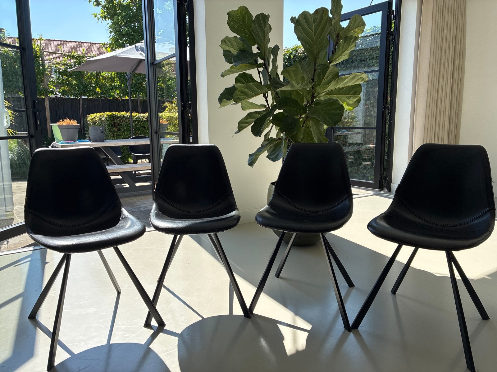 4x Dutchbone eetkamerstoelen, Huis en Inrichting, Stoelen, Ophalen, Gebruikt, Zwart, Leer