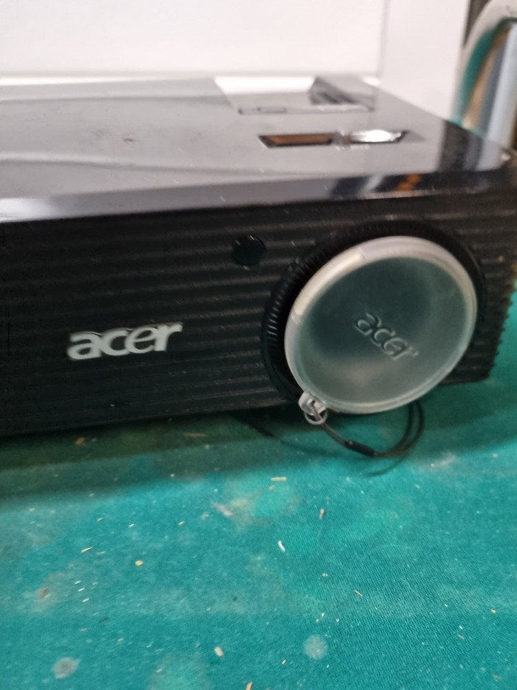 beamer projector acer x110 model dsv0817, Ophalen of Verzenden, 'T Olde Gre-j, Info@toldegrej.nl, Endepoelstraat 20f Didam