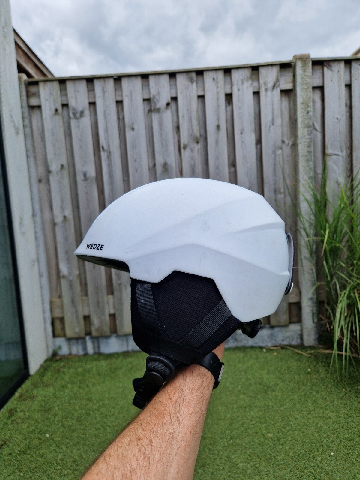 Wedze kinder skihelm wit, Gebruikt, Overige typen, Skiën, Ophalen