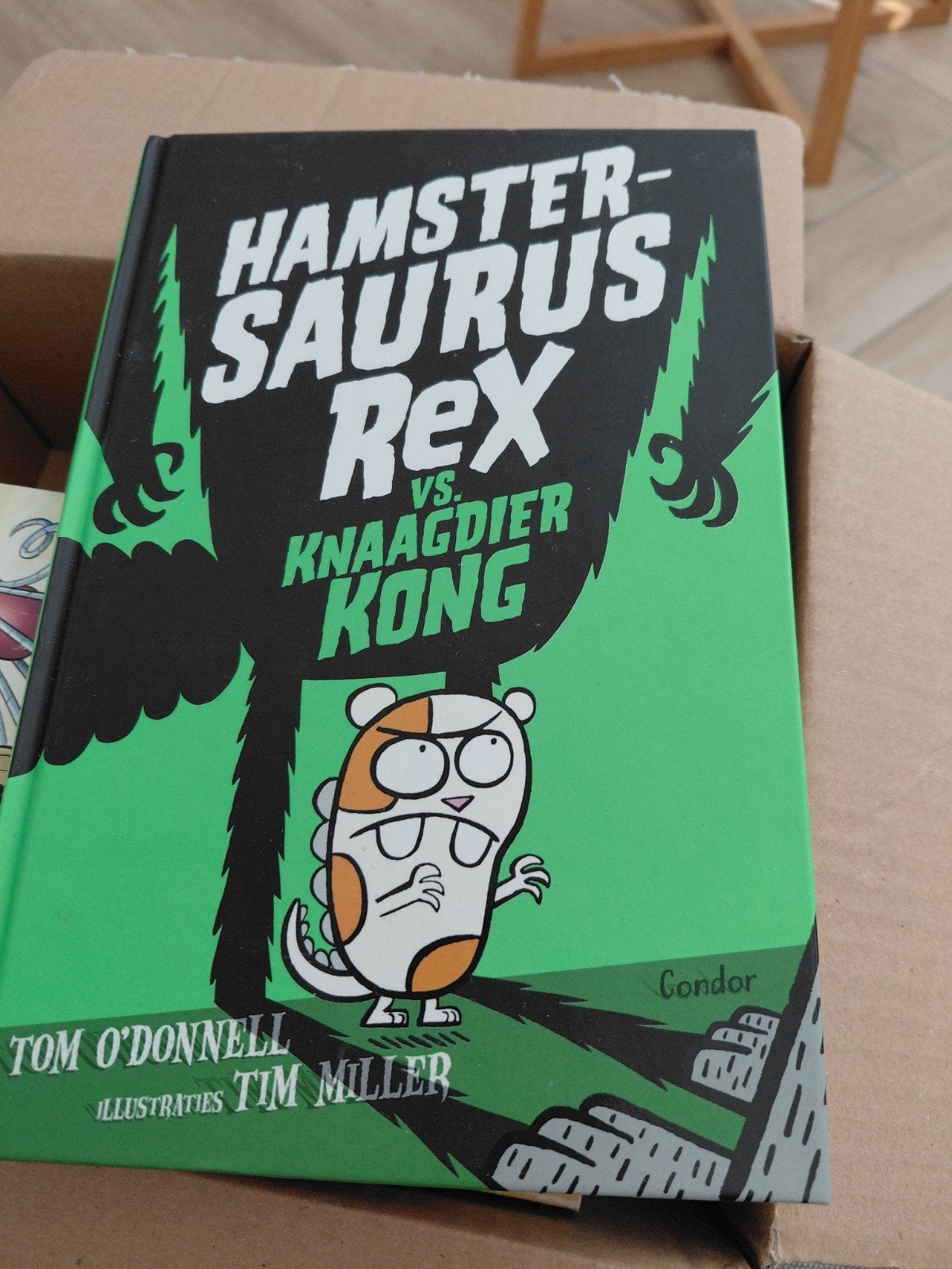 Hamstersaurus Rex vs. Knaagdier Kong - Tom O'Donnell, Ophalen of Verzenden, Zo goed als nieuw, Tom O'Donnell, Fictie