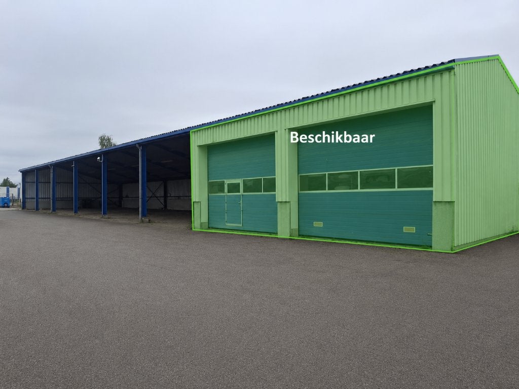 Gebruikte hal / kapschuur 15 x 10 meter beschikbaar