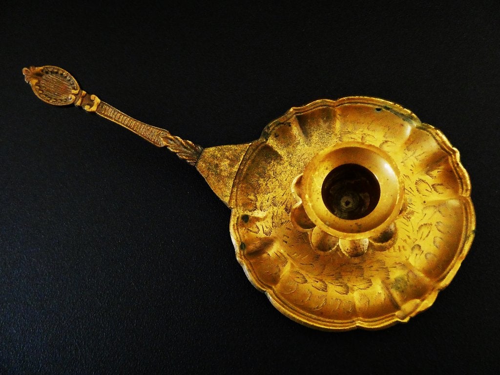 Messing blaker kandelaar floraal gegraveerd, Ophalen of Verzenden, Koper of Brons