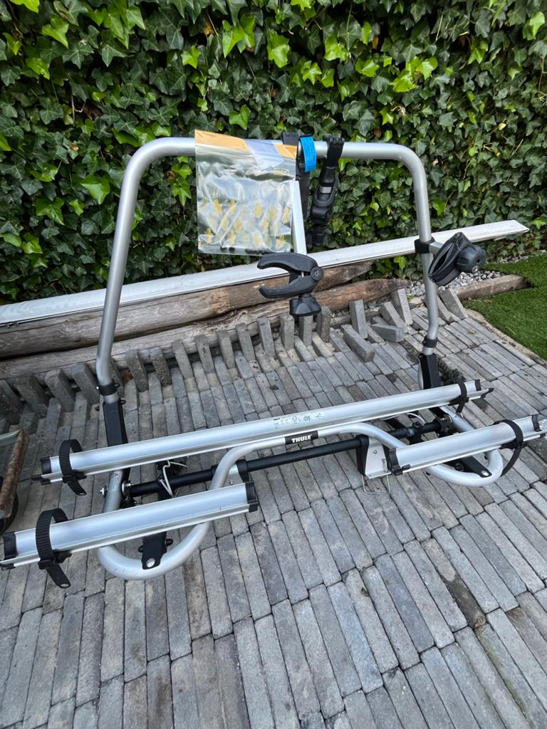 Kantelbare Thule superb sv dissel fietsendrager ebikes, Ophalen, Gebruikt