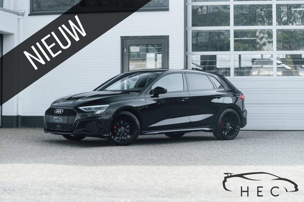 Audi A3 Sportback - 35 TFSI S edition, Automaat, 4 cilinders, 150 pk, Zwart