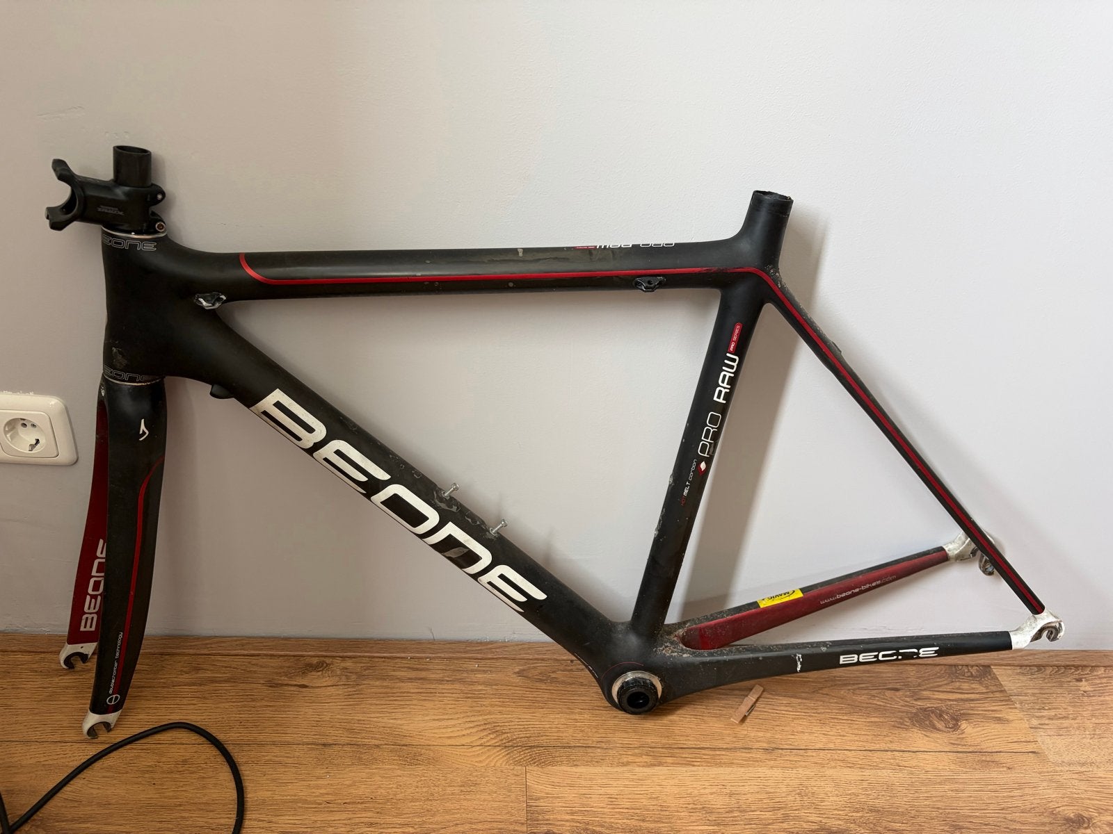 Beone Pro Raw Carbon Racefiets Frame met Voorvork maat 54, Fietsen en Brommers, Fietsonderdelen, Ophalen, Frame, Gebruikt, Racefiets