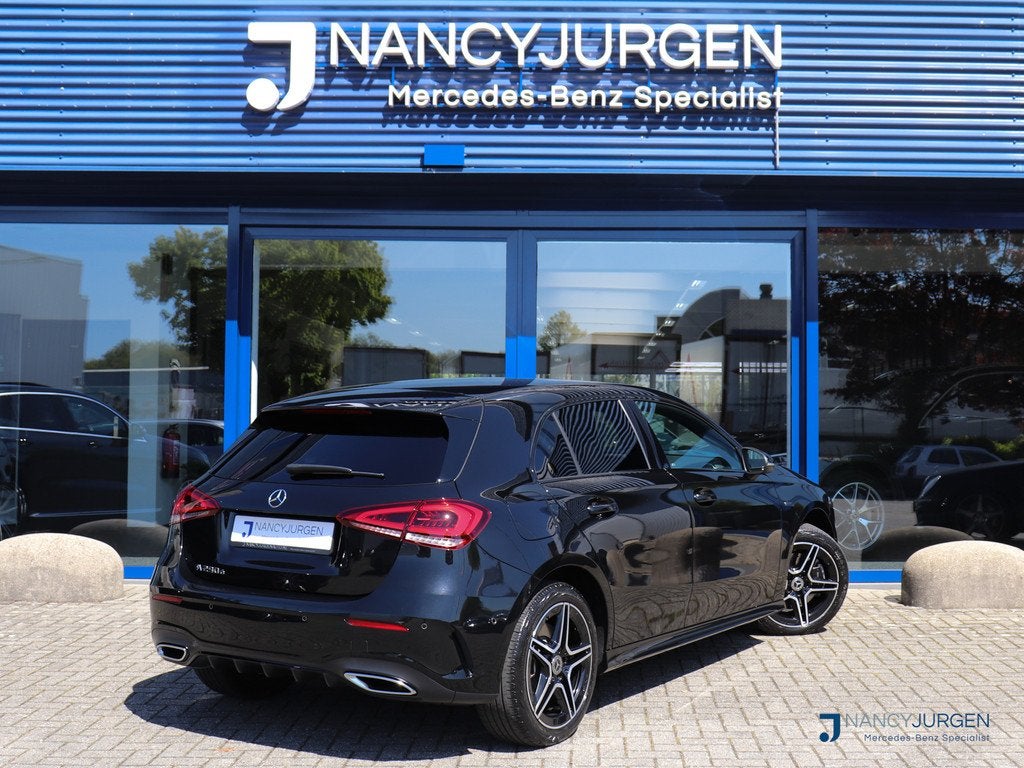 Mercedes-Benz A-Klasse 250e | AMG | NIght Pakket | MBUX High, 12 maanden, Gebruikt, 4 cilinders, Automatische klimaatregeling