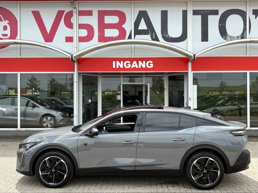 Peugeot 408 1.2 PURETECH 130PK AUT. GT PANO-DAK NAVI CAMERA, Auto's, Peugeot, Automaat, Gebruikt, Huisgarantie, 1199 cc