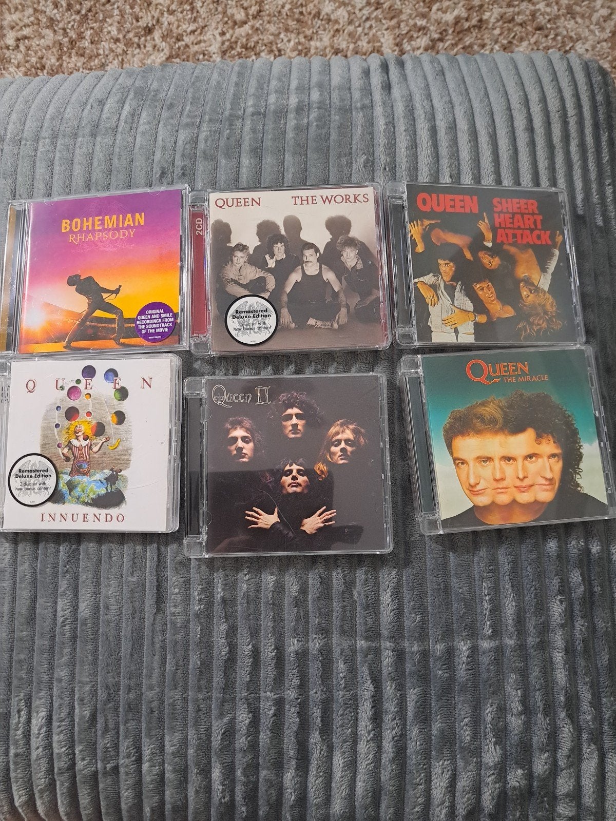 Grote Queen CD en Blu-ray collectie - Diverse albums, Ophalen, Rock, Zo goed als nieuw, Bonusmateriaal