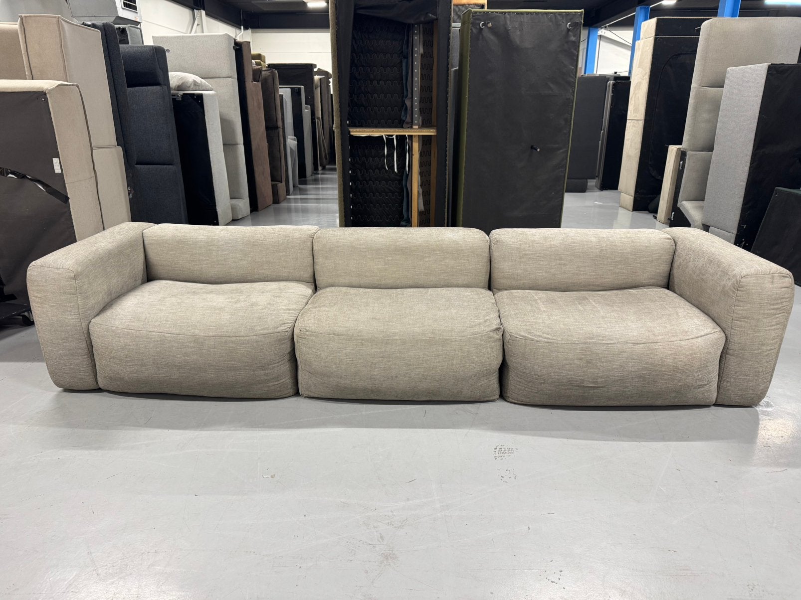 Woood bank, Huis en Inrichting, Banken | Bankstellen, Ophalen, 150 cm of meer