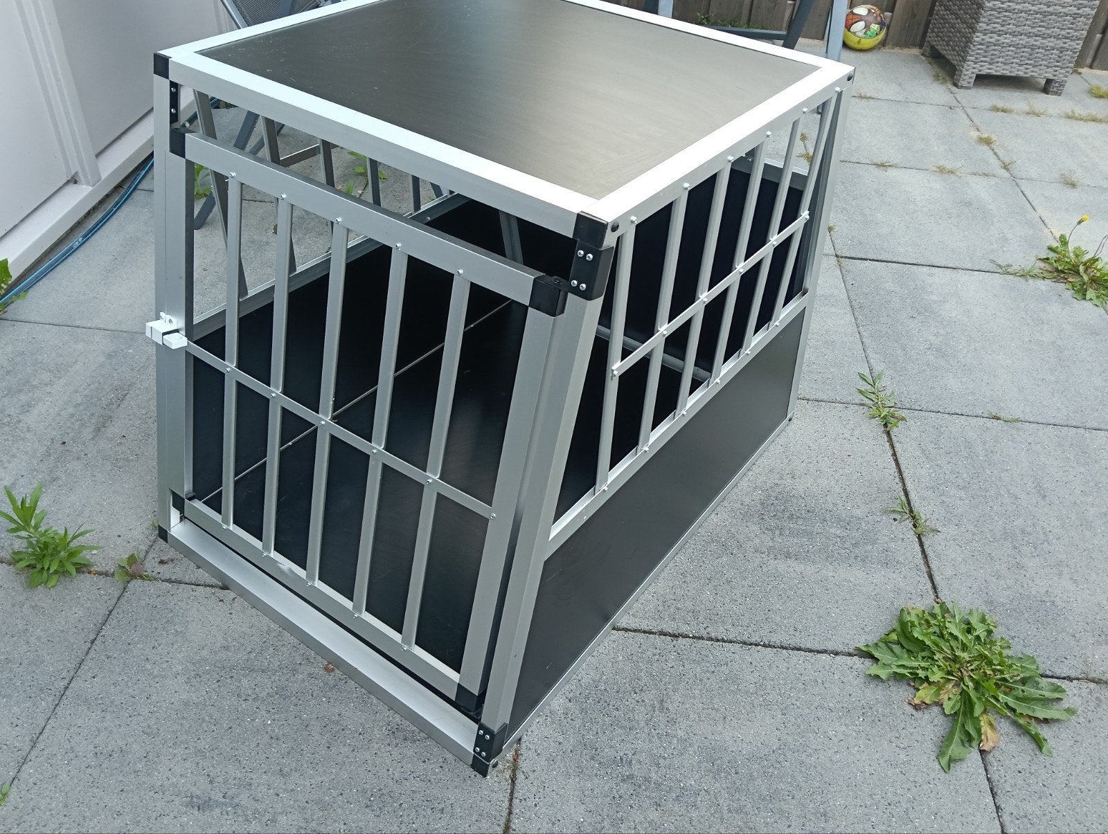 Honden 'auto' kennel, Ophalen