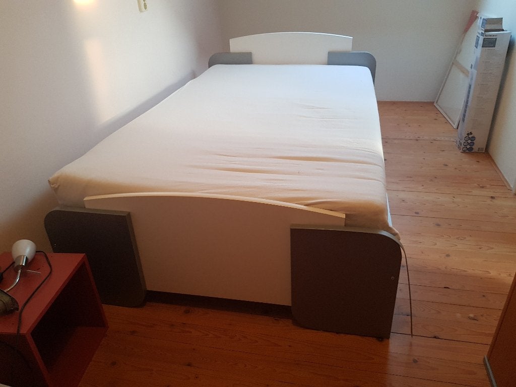 Bed inclusief lattenbodem en matras, Huis en Inrichting, Slaapkamer | Bedden, Ophalen, Gebruikt, Hout, Wit