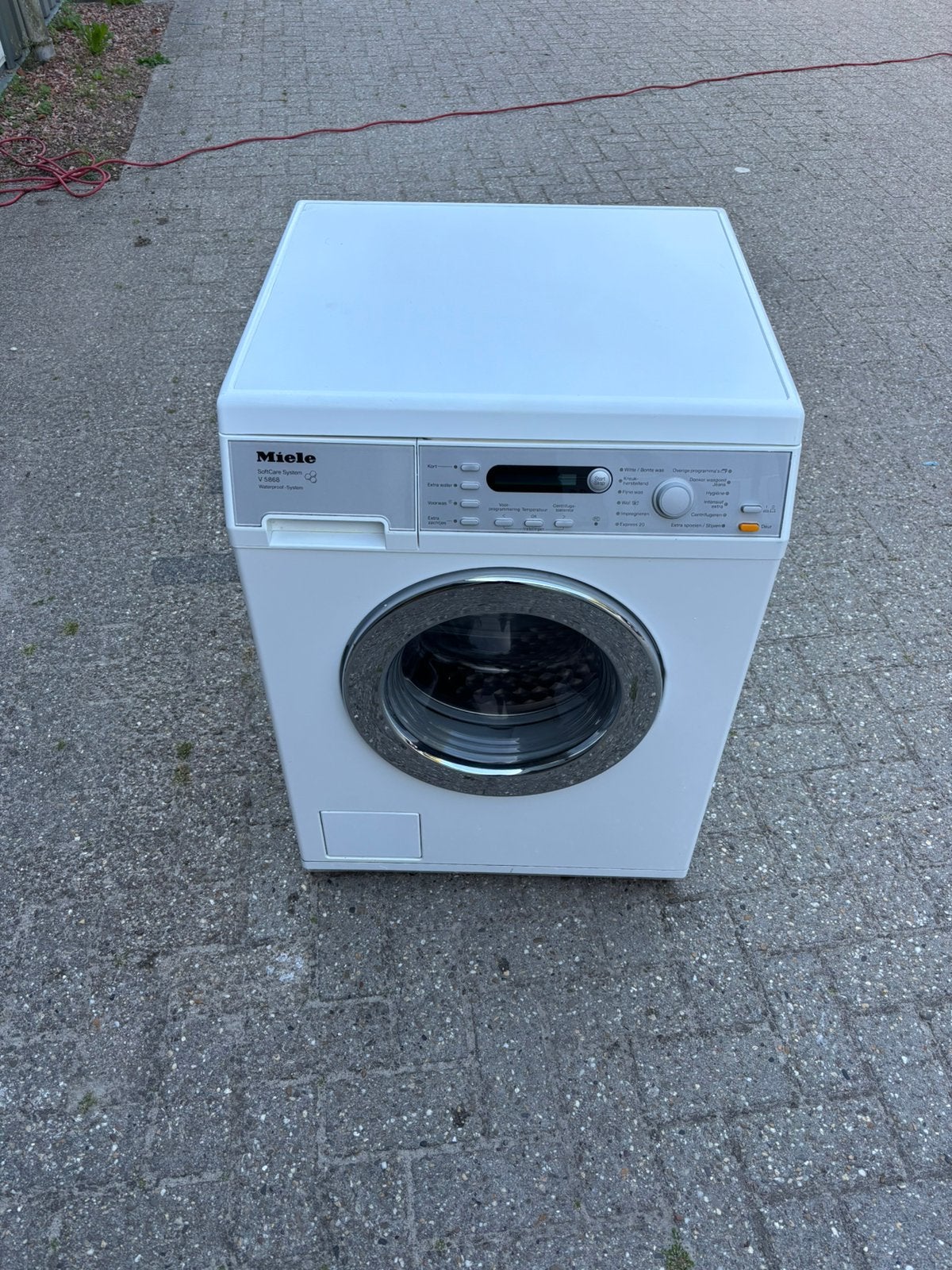 Miele wasmachine 7kg 1600 toeren A++, Ophalen, 6 tot 8 kg, Minder dan 85 cm, Refurbished