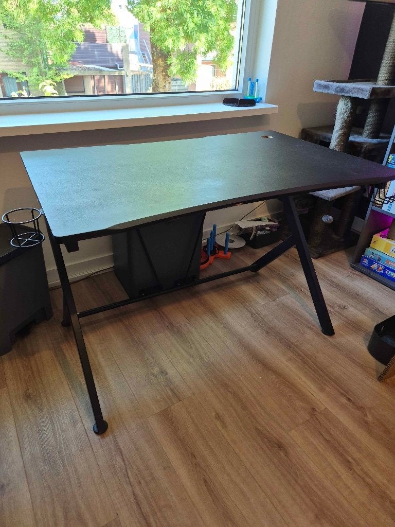 2x TRUST GXT711 Dominus gaming bureau, Ophalen, Zwart, 115 cm, 76 cm