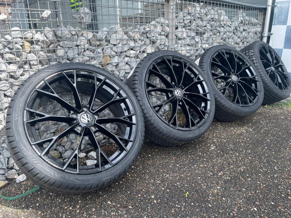 19” Volkswagen Golf 8R velgen 5x112 vredestein Qautrac, Auto-onderdelen, Banden en Velgen, Banden en Velgen, Zomerbanden, 19 inch
